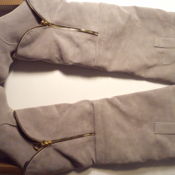 Ladies Knee high Boots *MAKE AN OFFER* - Picture 2 of 7